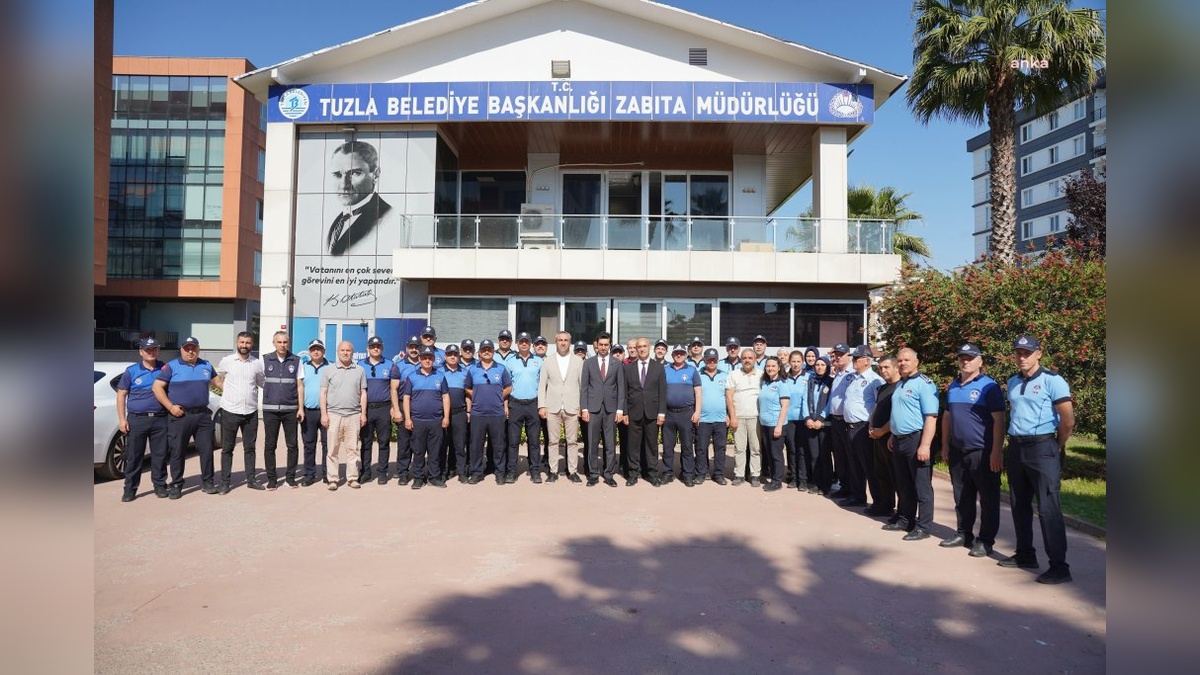 Bingöl, Kurban Bayramı'nda belediye personeliyle bayramlaştı