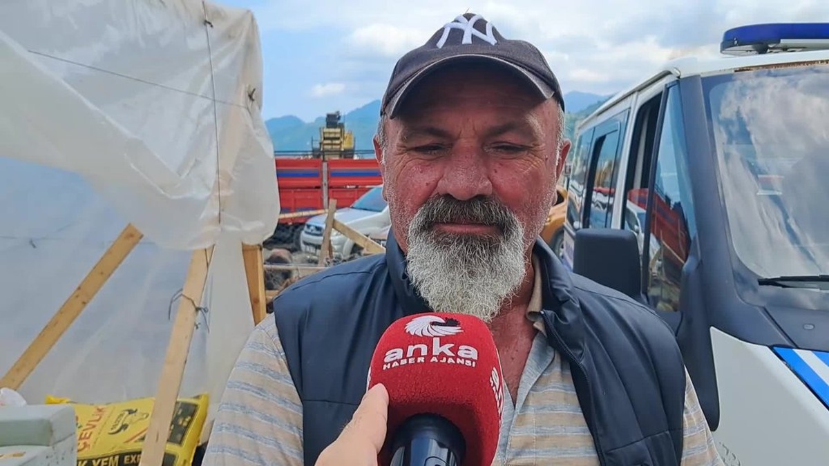 Hopa'da kurban pazarı durgun: Besiciler büyük zarar açıkladı