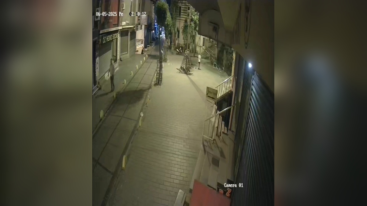 Fatih'te bıçaklı saldırı: 1 ölü, 1 gözaltı