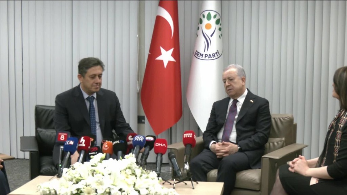 MHP ve DEM Partisi Bayramlaştı: 'Terörsüz Türkiye' İçin Umutlu Beklenti