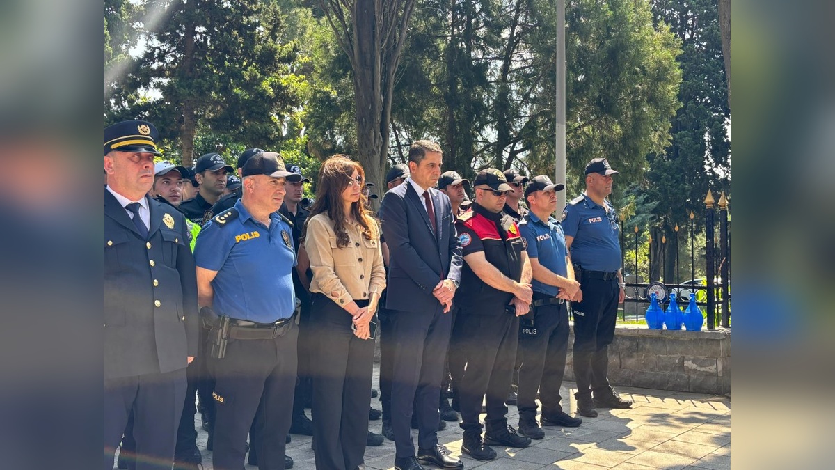 Vezneciler saldırısında şehit olan polisler anıldı