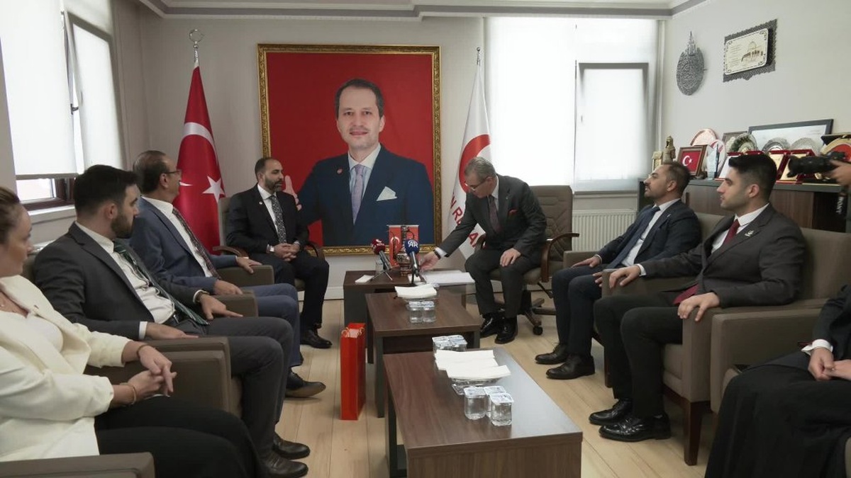 Yeniden Refah Partisi'nden Kurban Bayramı ziyaretleri: Gazze ve ekonomi gündemde