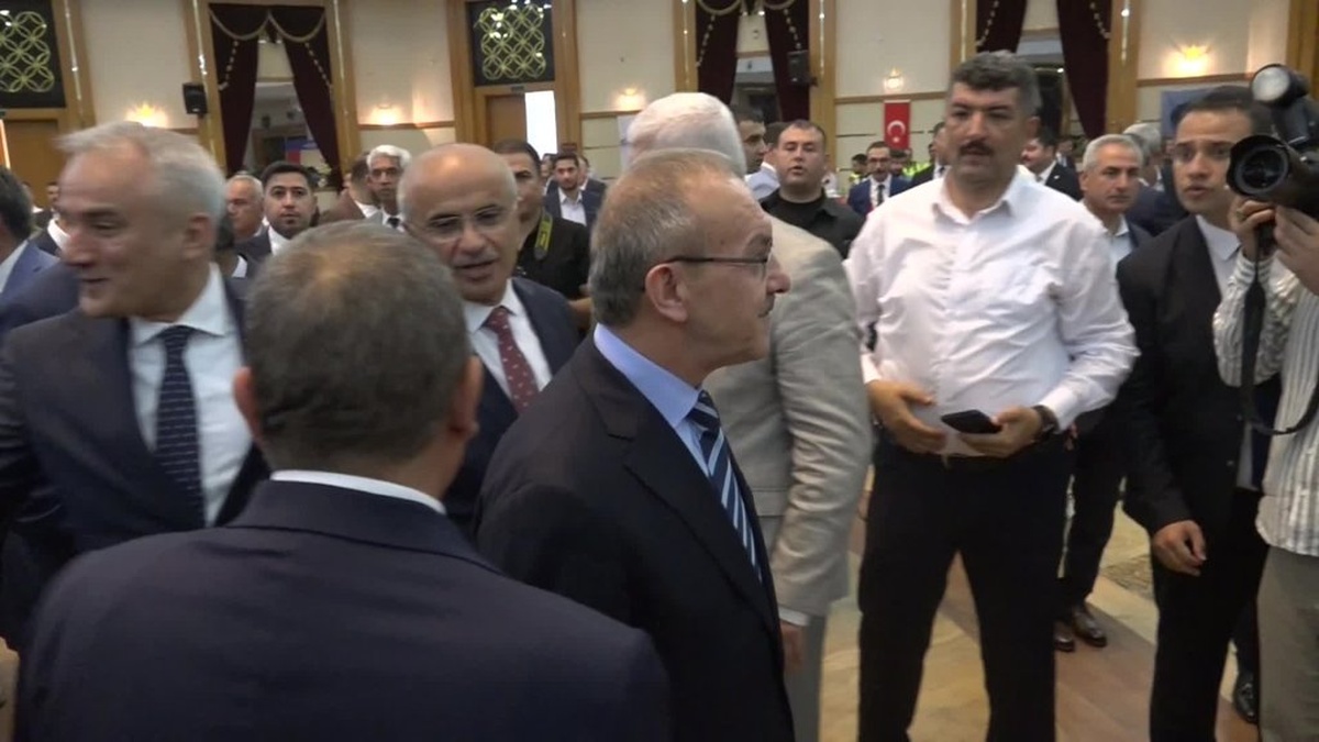 Malatya'da Kurban Bayramı Bayramlaşması: Birlik ve beraberlik vurgusu