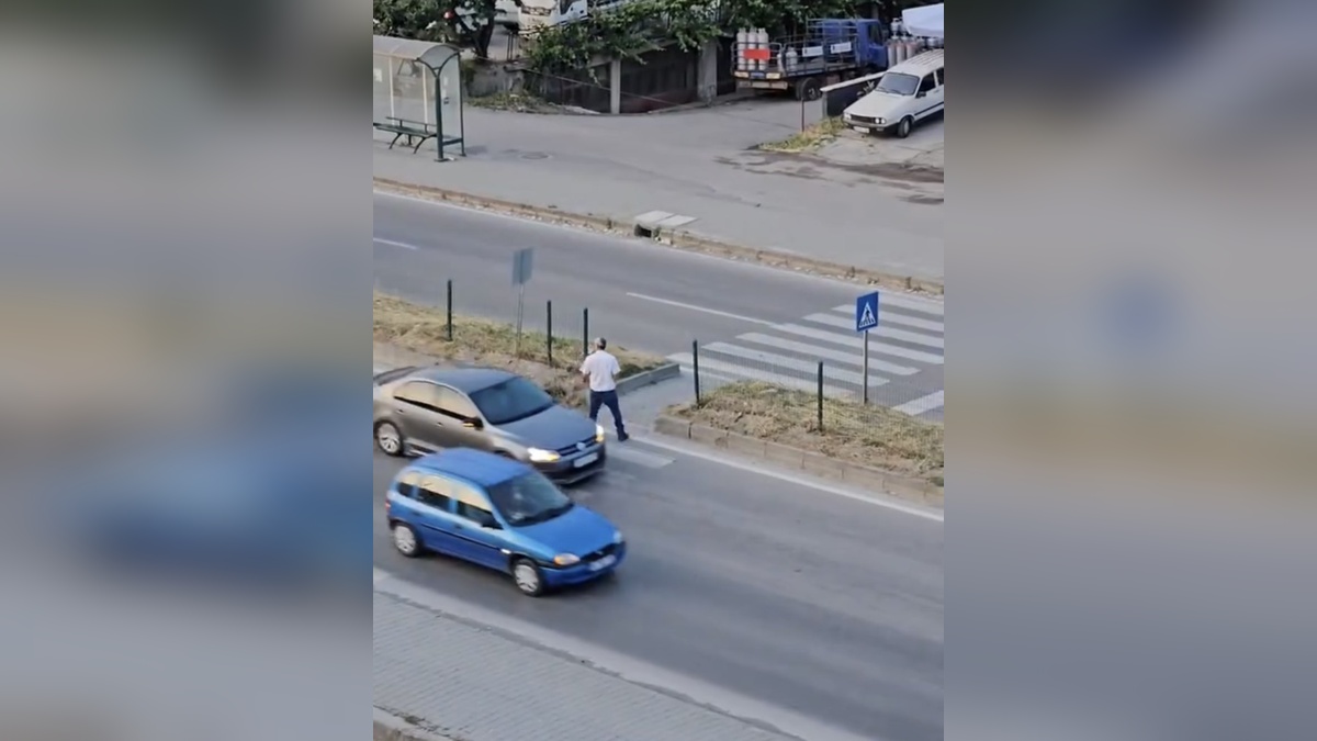 Bartın'da yaya geçidinde tehlikeli hareketler: Trafik güvenliği riske girdi