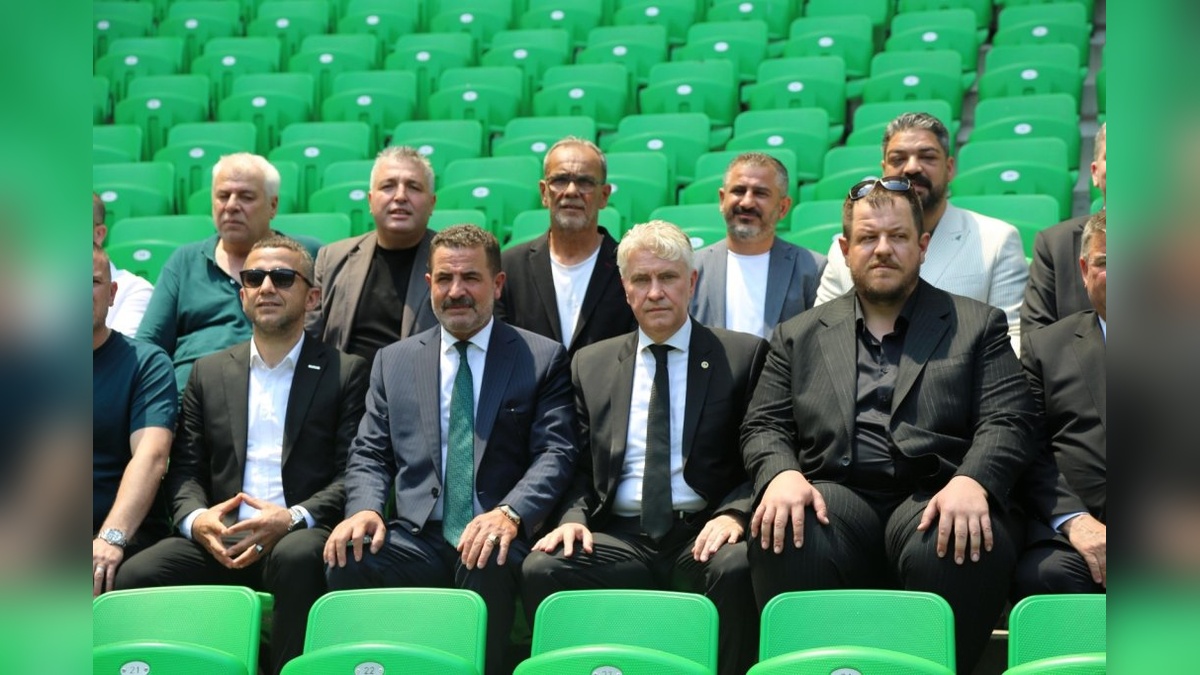 Sakaryaspor'da Muhammet Kıratlı başkan seçildi