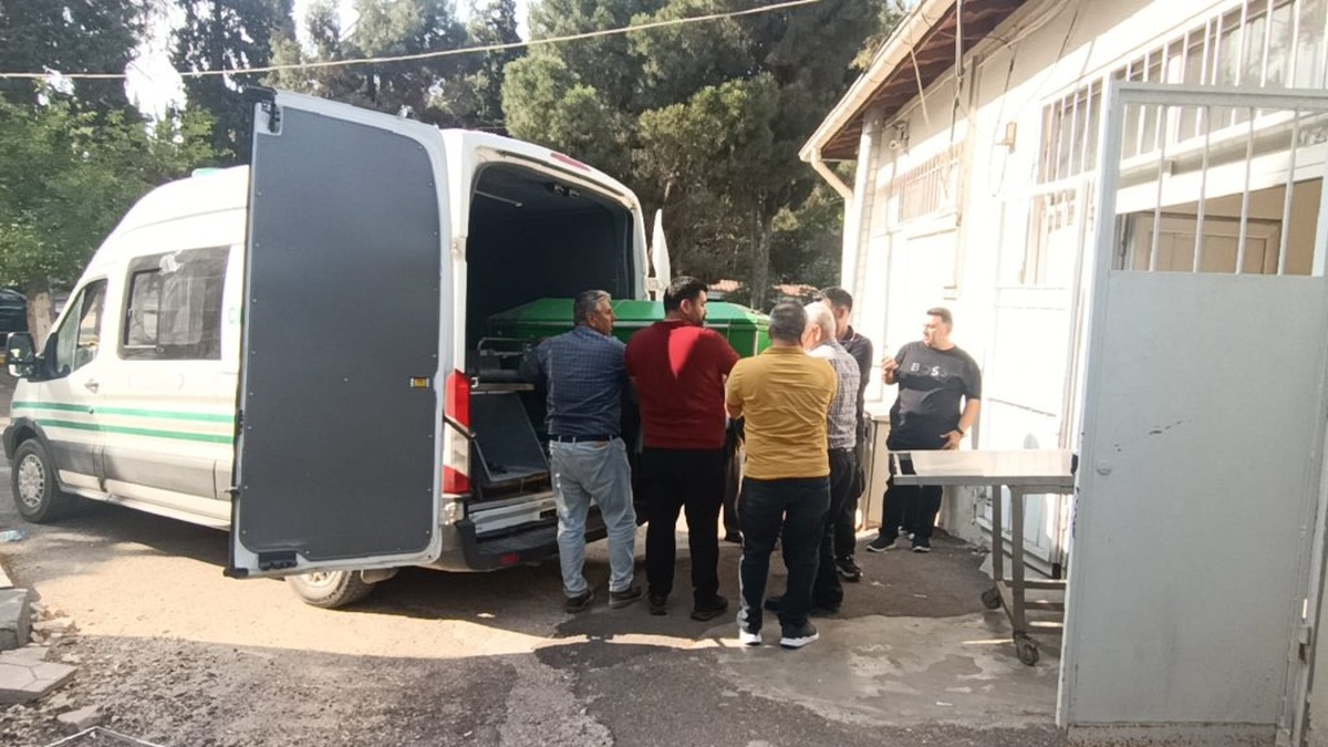 Gaziantep'te fırat nehrinde bulunan otizmli Onurcan Özdemir'in cenazesi yakınlarına teslim edildi