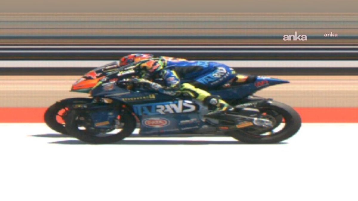 Deniz Öncü: Moto2'de Tarihi Zafer