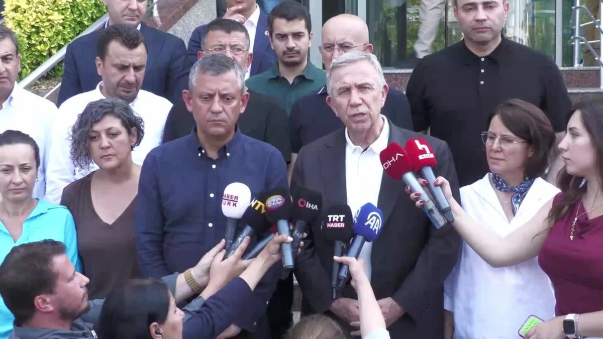 Manisa Büyükşehir Belediye Başkanı Zeyrek'in sağlık durumu: CHP'den geçmiş olsun mesajı