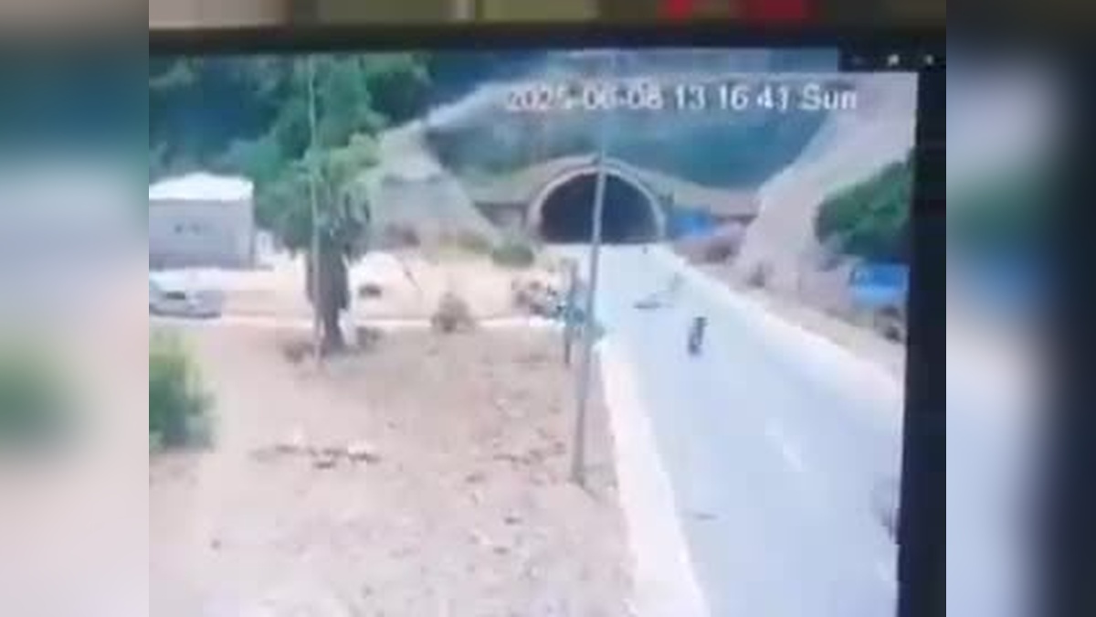 Yerlikaya: Antalya'da ölümcül kaza: Trafik kurallarına uyalım