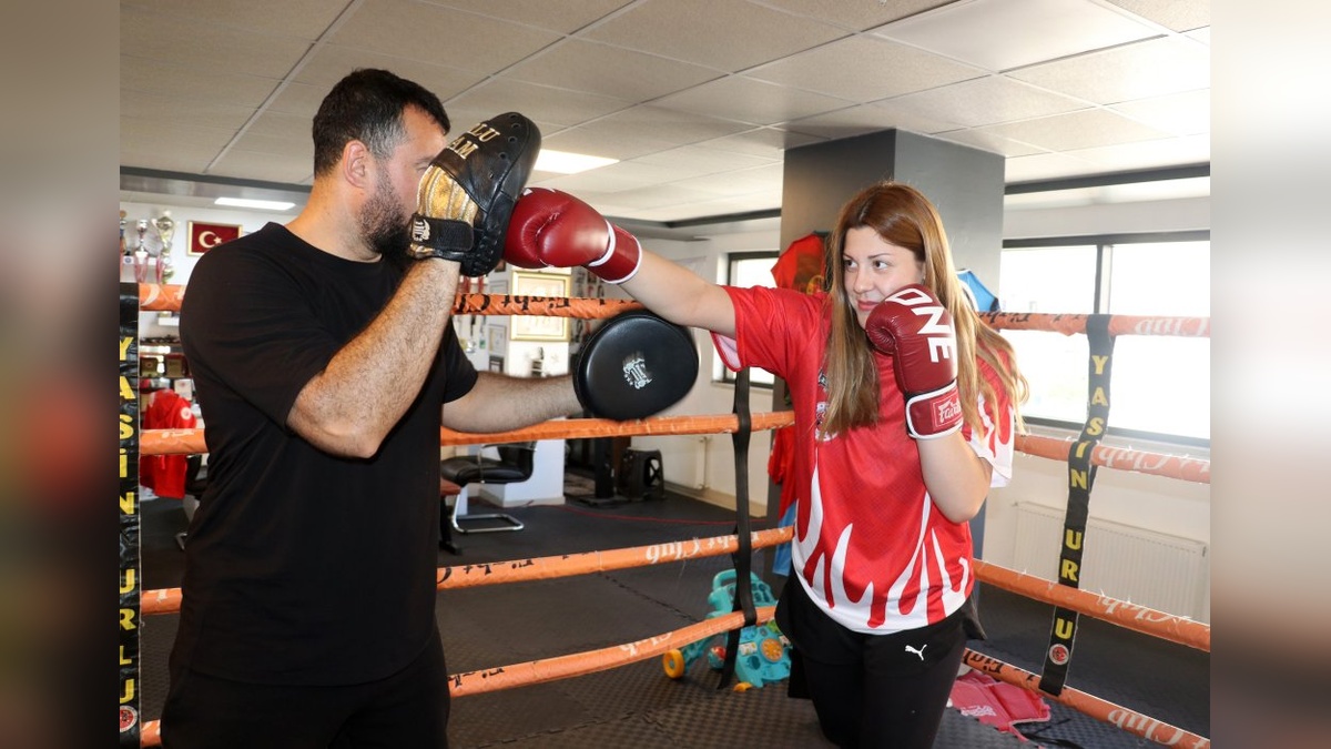 Zeliha Nur Kamaç: Muaythai'de dünya ikincisi, hedefi olimpiyatlar