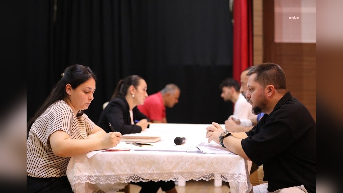 İşim Menderes: 7 ayda 212 kişi iş buldu, kadın istihdamı yüzde 45,3