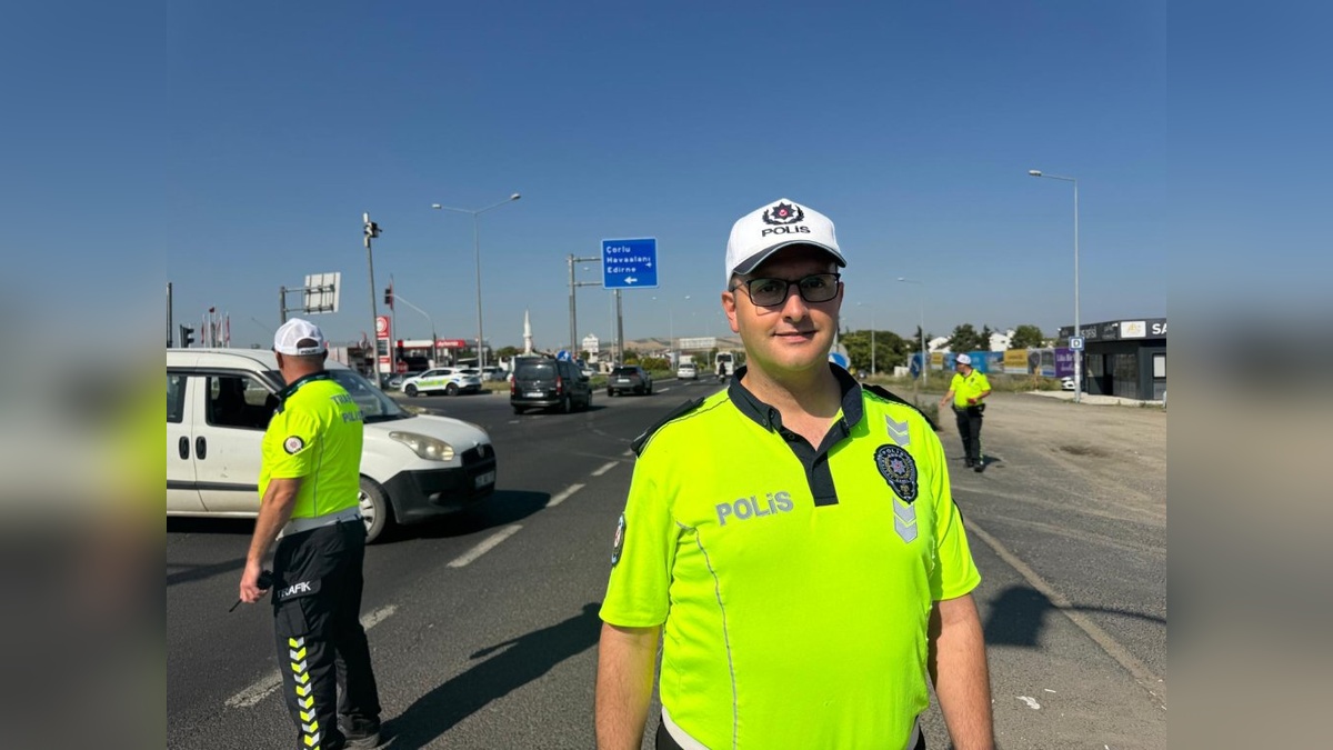 Tekirdağ-İstanbul yolunda bayram trafiği yoğunluğu sürüyor