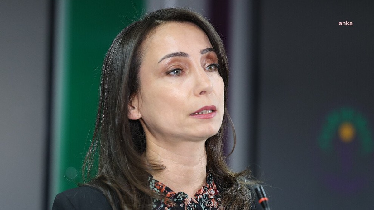 Tülay Hatimoğulları'ndan Ferdi Zeyrek için taziye mesajı
