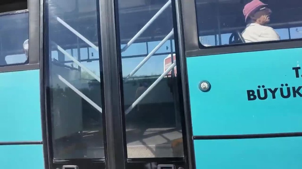 Mersin'de Tarihi Kilikya Yolu Projesi: İlk resmi yürüyüş büyük ilgi gördü