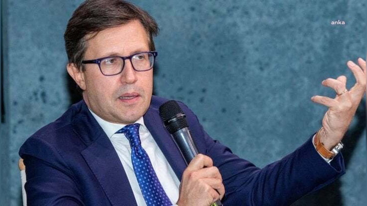 Dario Nardella: Ferdi Zeyrek'in demokrasi ve özgürlük fikirlerini ileri taşımalıyız