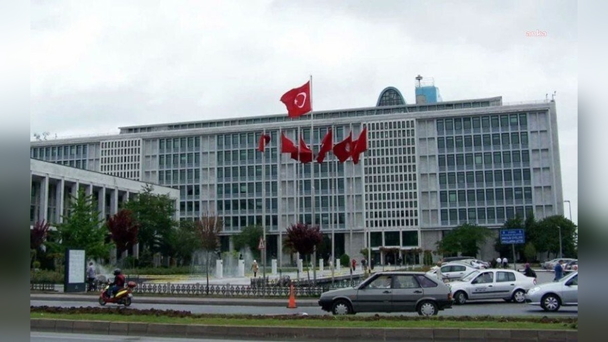 İBB: Metro projeleri için dış krediler amacı dışında kullanılmadı