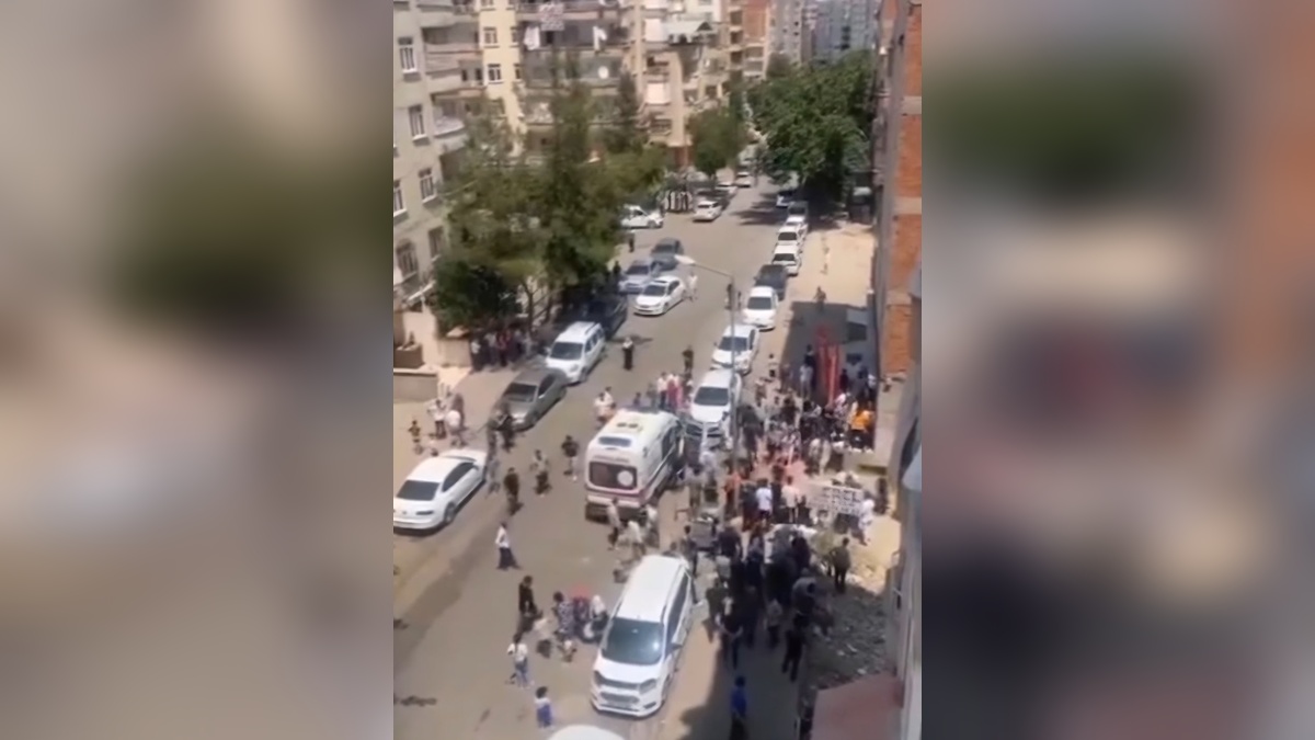 Diyarbakır'da maaş alamadığı için tartıştığı eczacıyı öldürdü