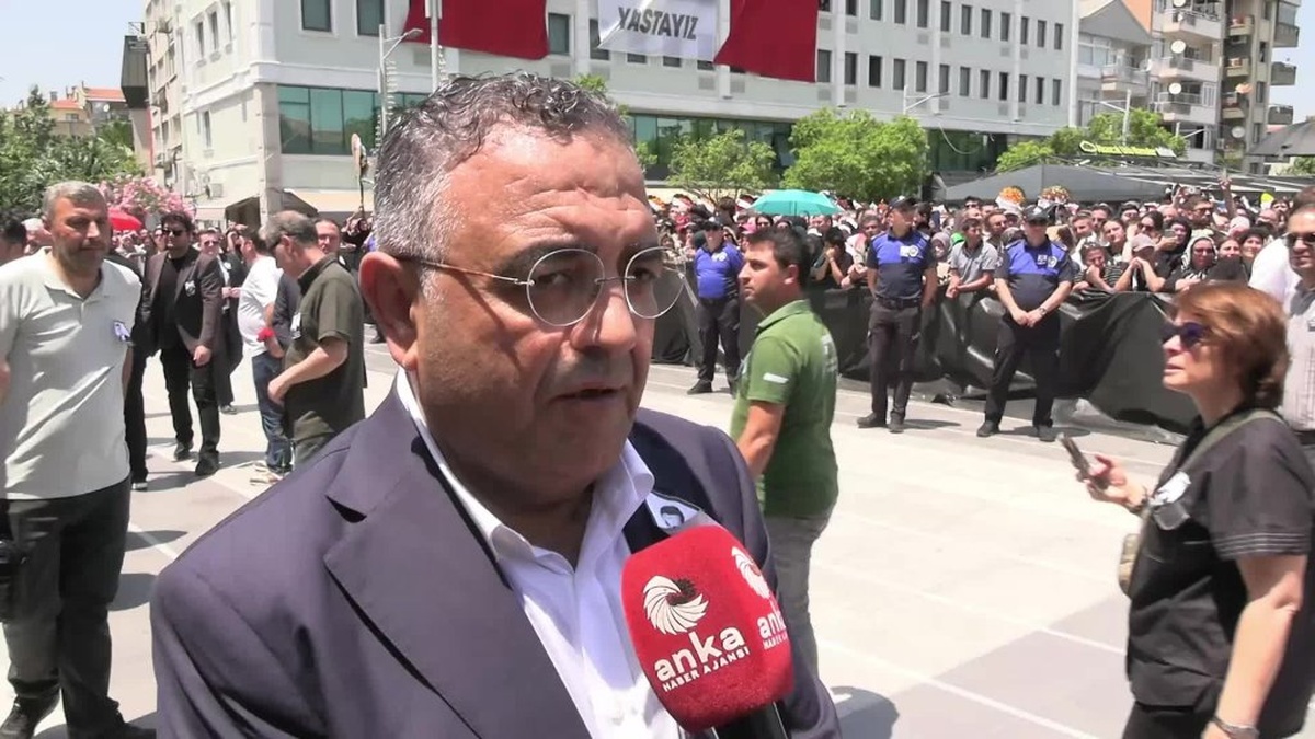 Sezgin Tanrıkulu: Ferdi Zeyrek'in kaybı çok talihsiz