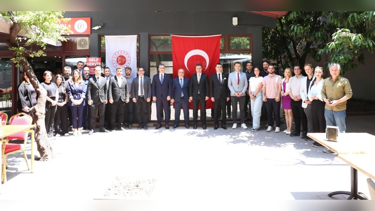 Karaköse: Ankara Adliyesi muhabirleri ile bayramlaşma