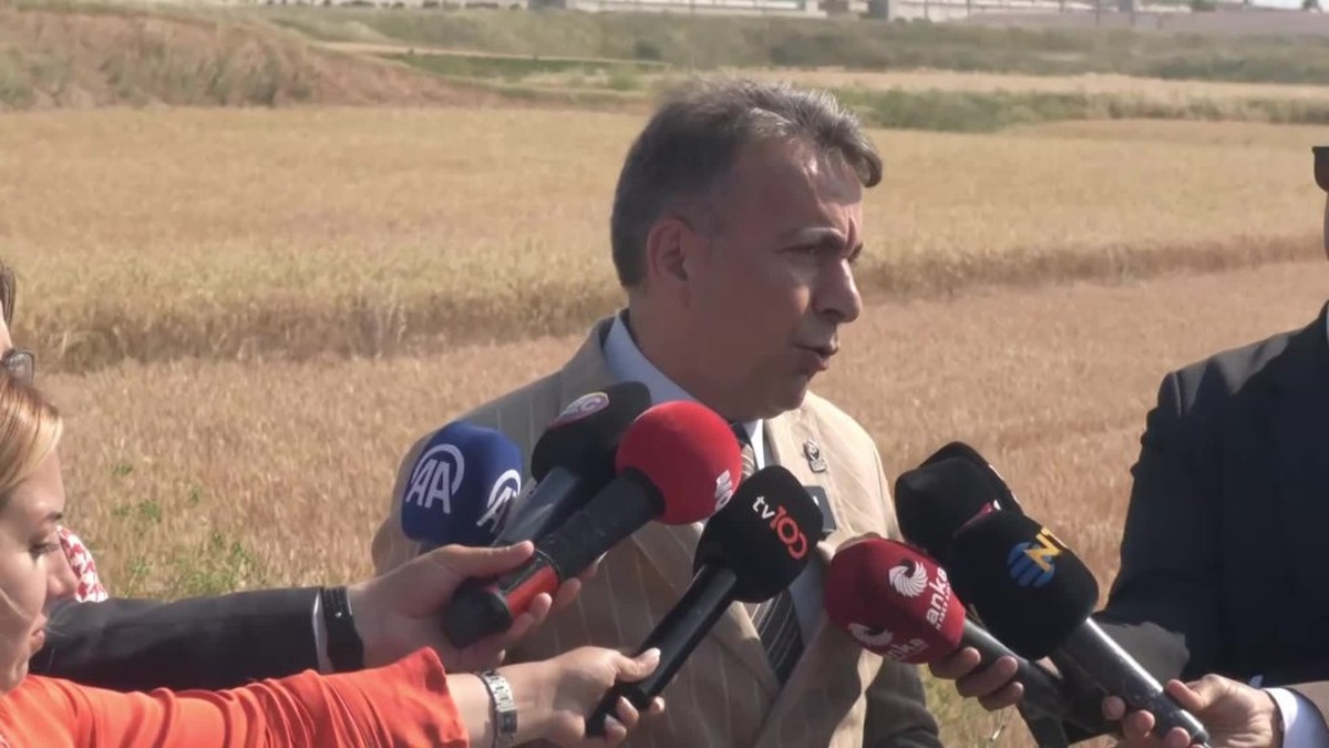 Ümit Özdağ'ın tutukluluk hali devam ediyor: 'Siyasetten yargı marifetiyle el çektirilmiştir'