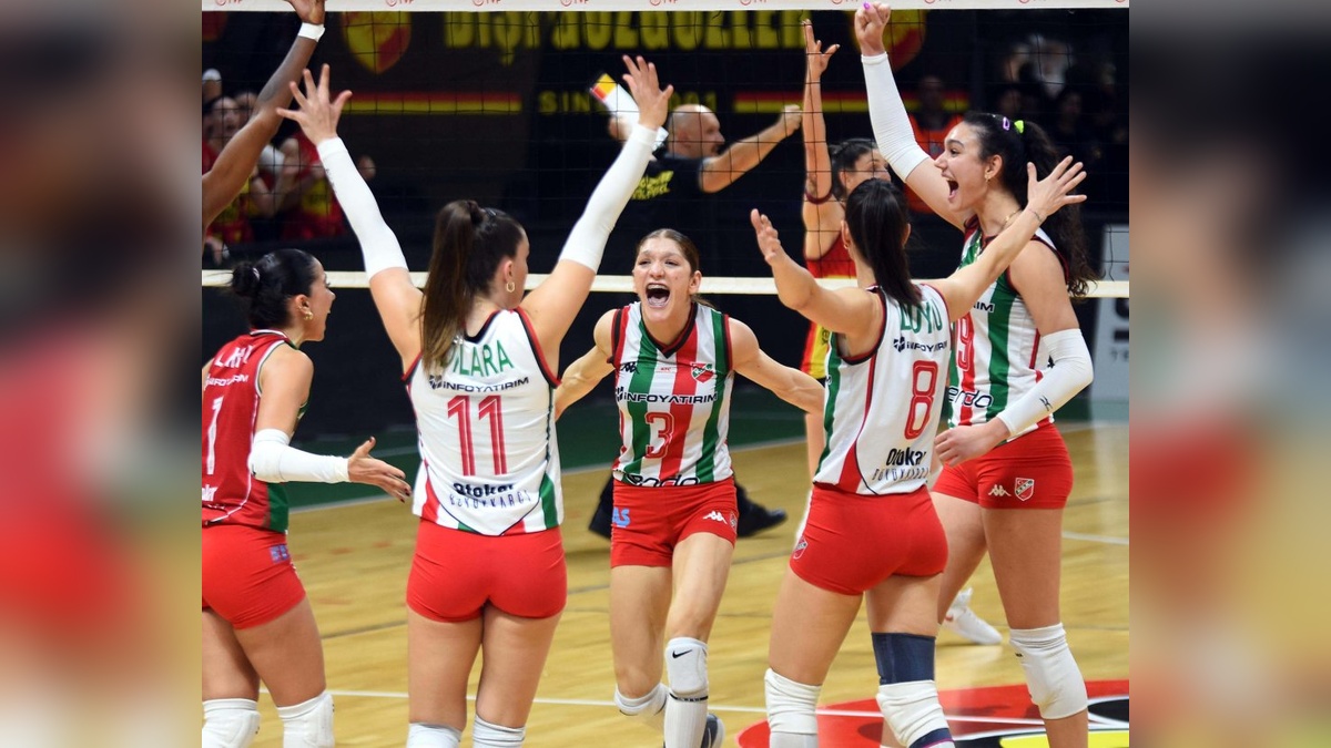 Karşıyaka Voleybol Şubesi, yerli oyuncularına borçsuz kapattı