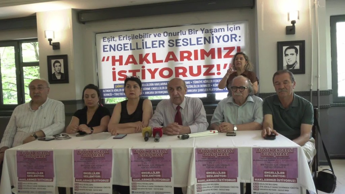 Ankara'da engelli derneklerinden açıklama: 'Eşit, erişilebilir bir yaşam istiyoruz'