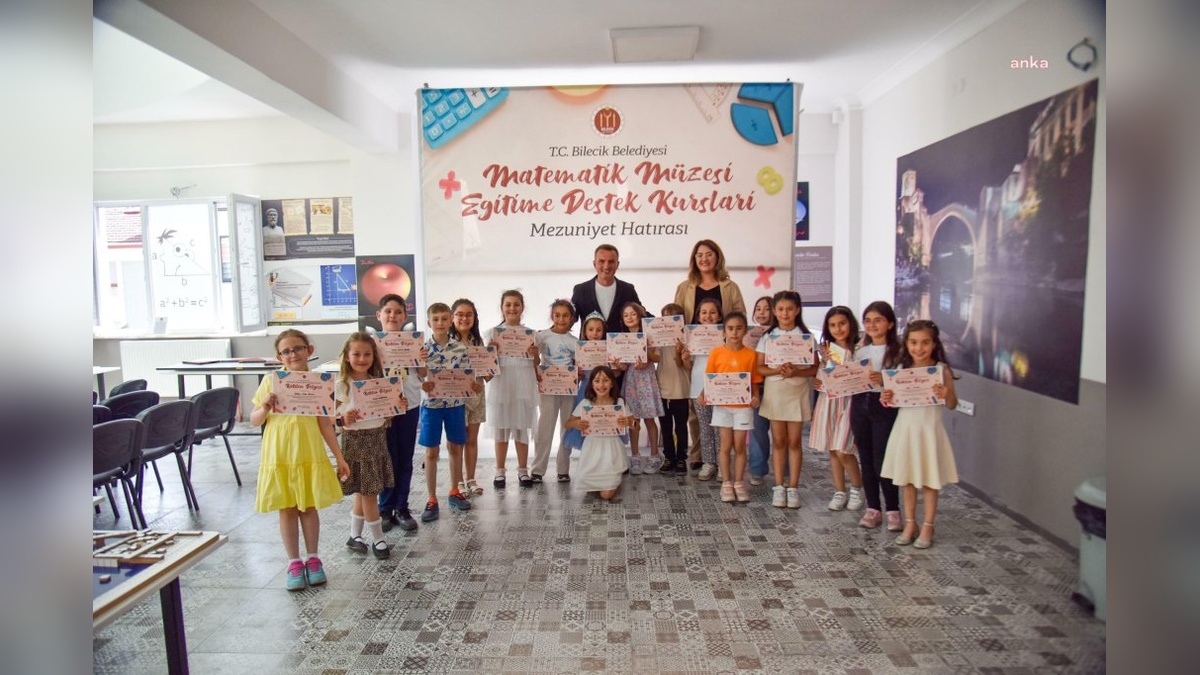 Bilecik'te 2 bin öğrenciye ücretsiz matematik dersi: Sertifikalar dağıtıldı