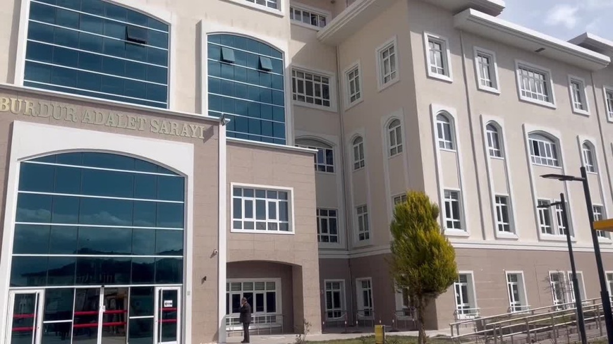 Bucak'ta cinayet davası: Tutukluluk devam ediyor