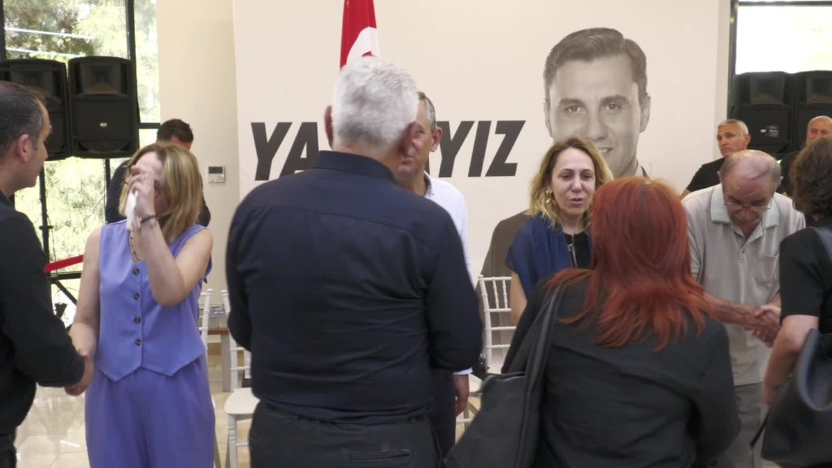 Özel, Zeyrek için düzenlenen mevlite katıldı