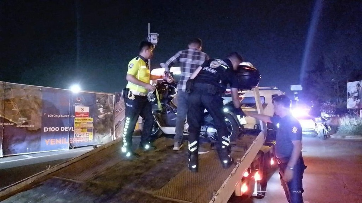 Silivri'de motosiklet kazası: 6 yaralı