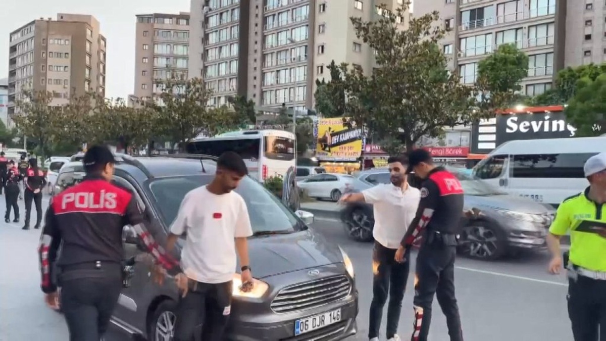 İstanbul'da geniş çaplı güvenlik uygulaması: 791 polis, Esenyurt'ta huzur nöbeti tuttu