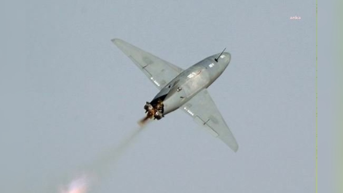 İran, İsrail İHA'larını düşürdü: Türkiye sınırına yakın Salmas'ta operasyon