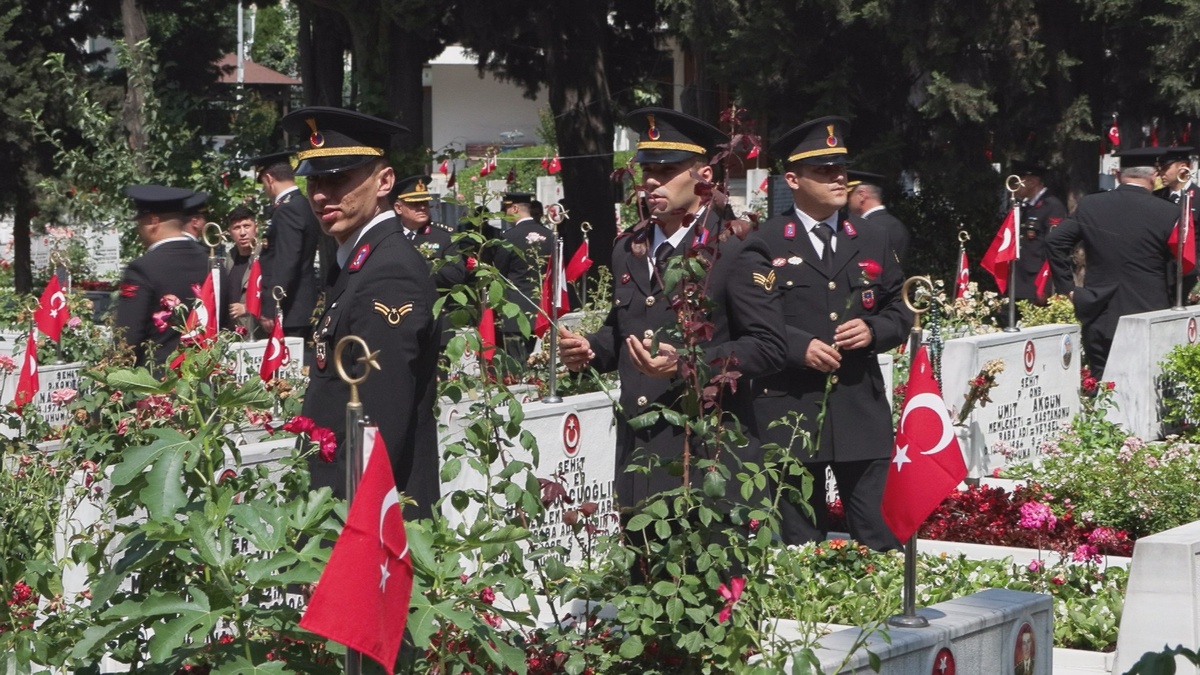 Jandarma Genel Komutanlığı'nın 186'ncı kuruluş yıldönümü şehitler anmasıyla kutlandı
