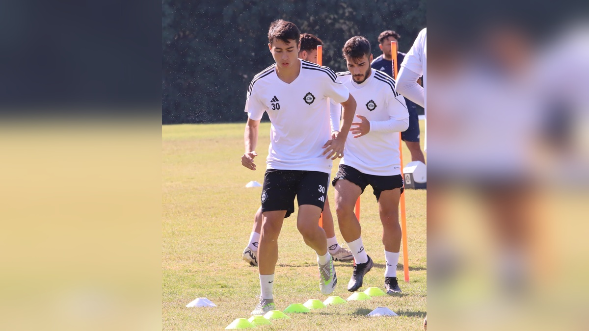 Altay'da 5 genç futbolcu serbest kaldı