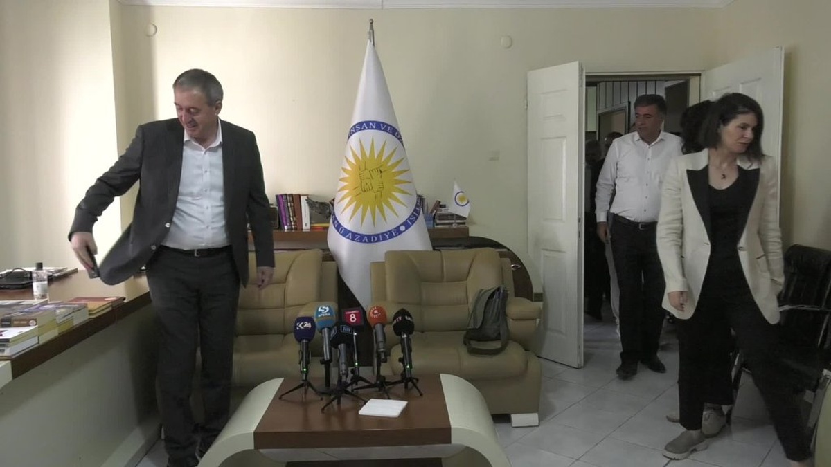 Bakırhan: 'Terörsüz Türkiye' süreci tüm Türkiye'nin meselesi