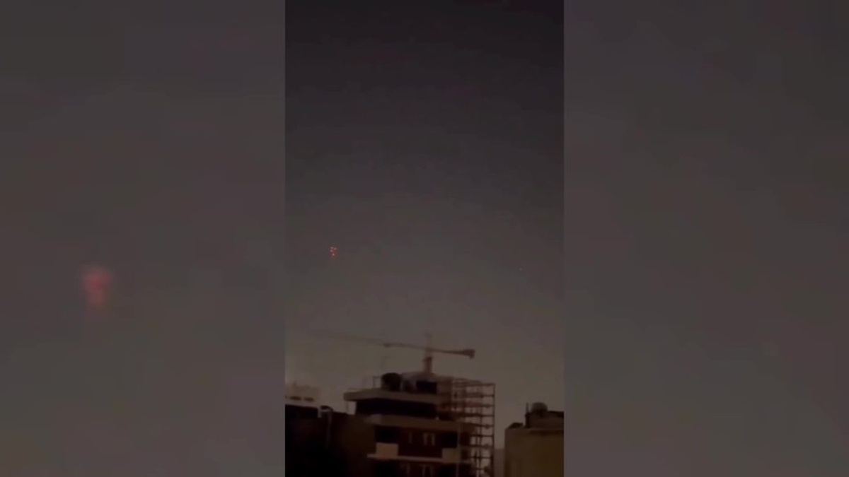 İsrail, İran'a hava saldırıları düzenledi