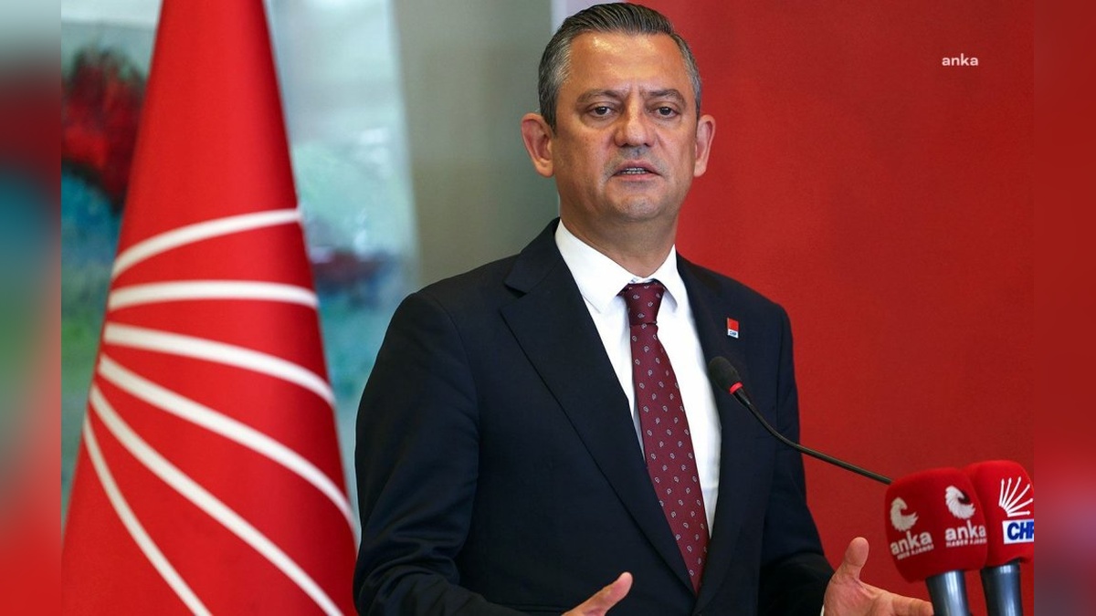 Özgür Özel'den LGS öğrencilerine başarı mesajı