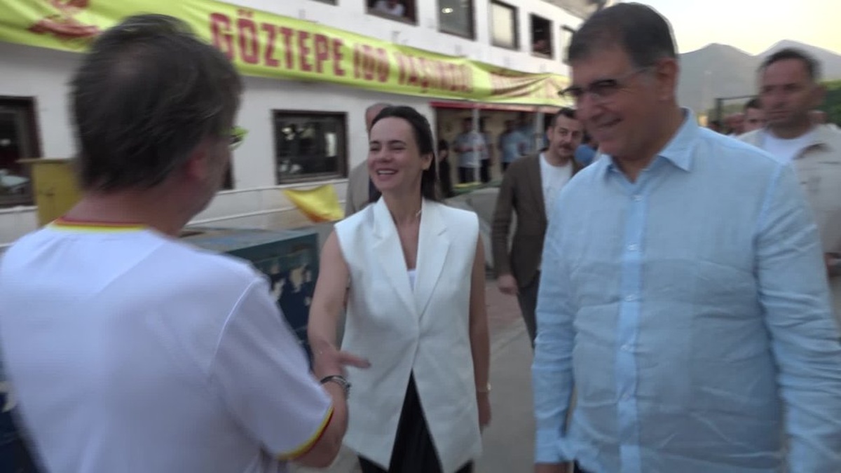 Göztepe'nin 100. yılında İzmir'de görkemli kutlama