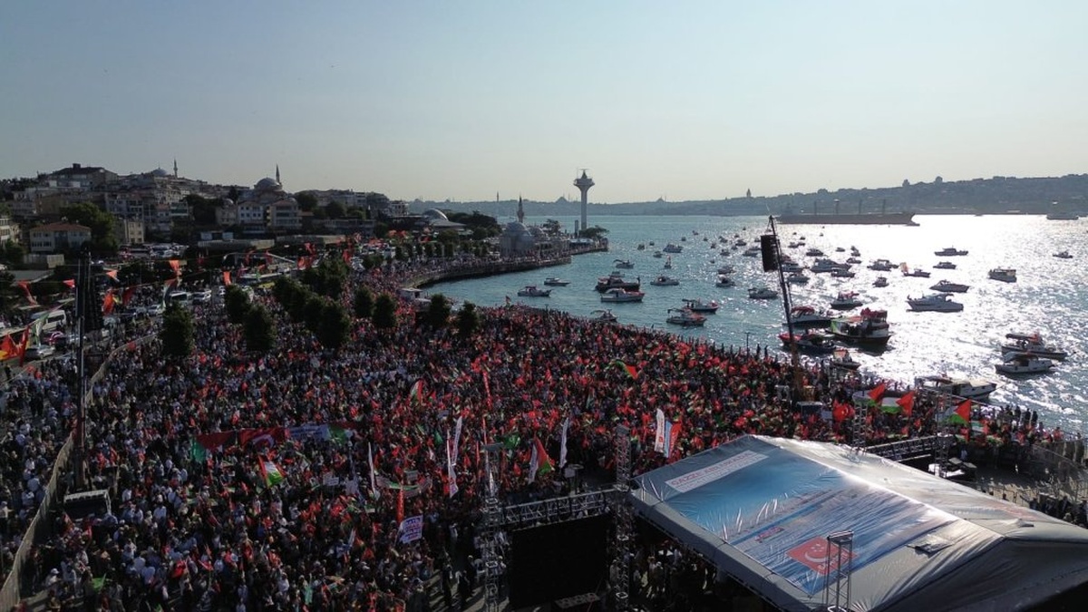 Üsküdar'da Özgür Gazze Mitingi: Siyasi Partiler Bir Arada
