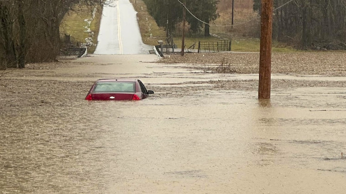 West Virginia'da şiddetli sel: 5 ölü, 3 kayıp