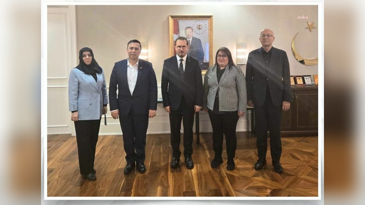 Hekim Birliği Sendikası: Aile Hekimi Maaş Kesintilerine Tepki
