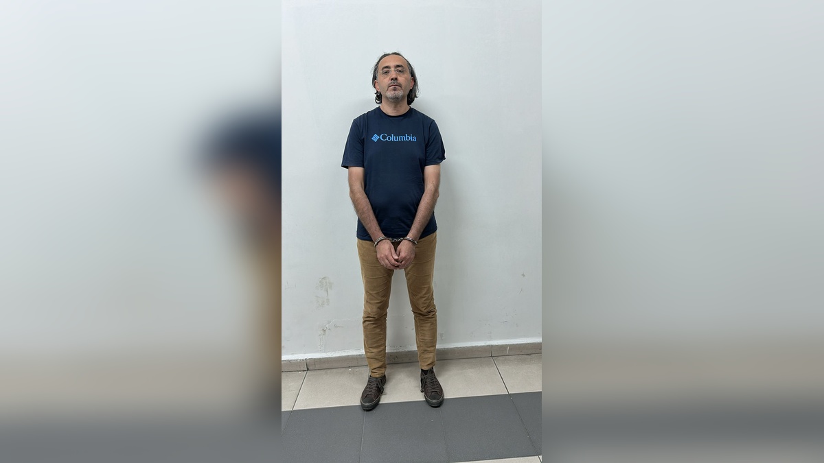 İstanbul'da 7 yıllık firari FETÖ üyesi yakalandı: ROKETSAN ve ASELSAN'a sızma iddiası