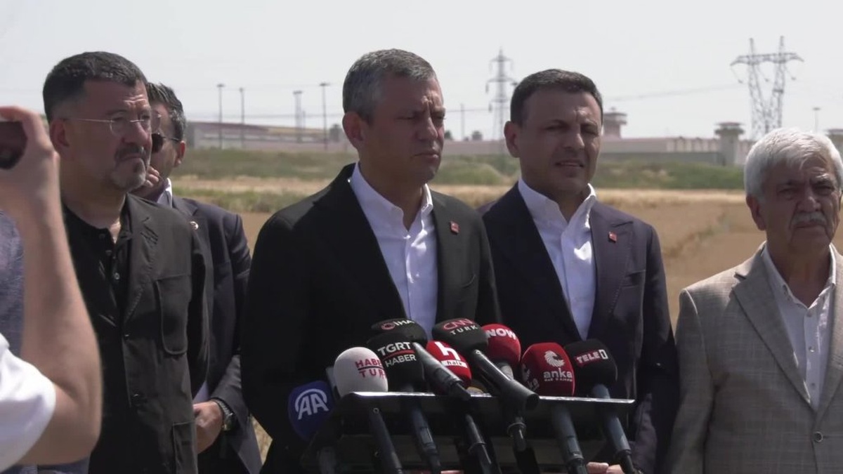Özel'den İmamoğlu davası sonrası açıklama: 'Bu kadar kötülük nerede biriktirmiş bunlar'