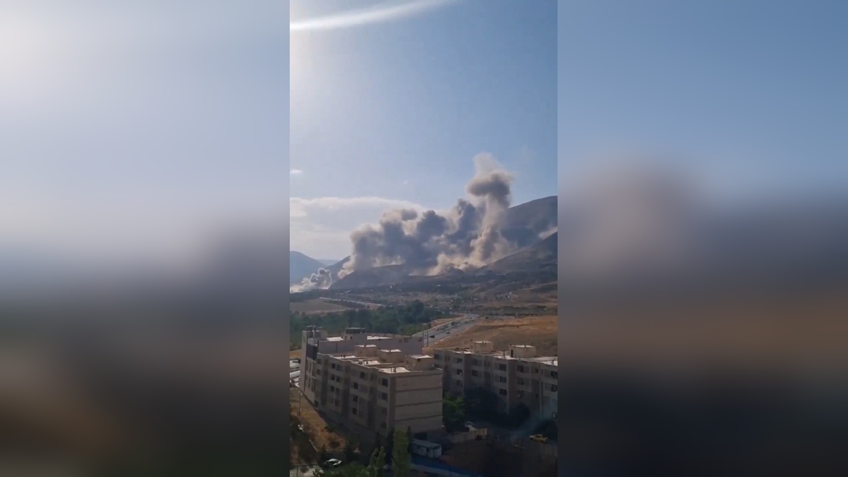 İran'da patlamalar: İsrail'in yeni hava saldırısı