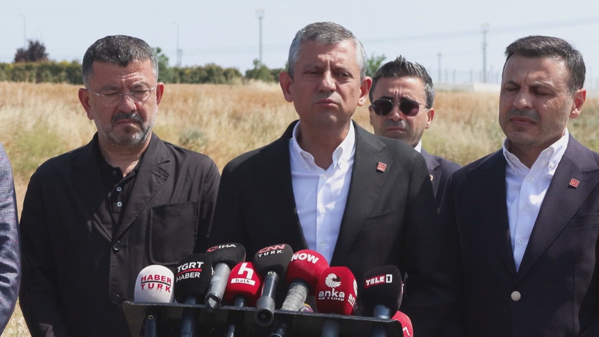 Özgür Özel'den İmamoğlu ziyareti sonrası açıklama: 'Bu kadar kötülük nerede öğretiliyor?'
