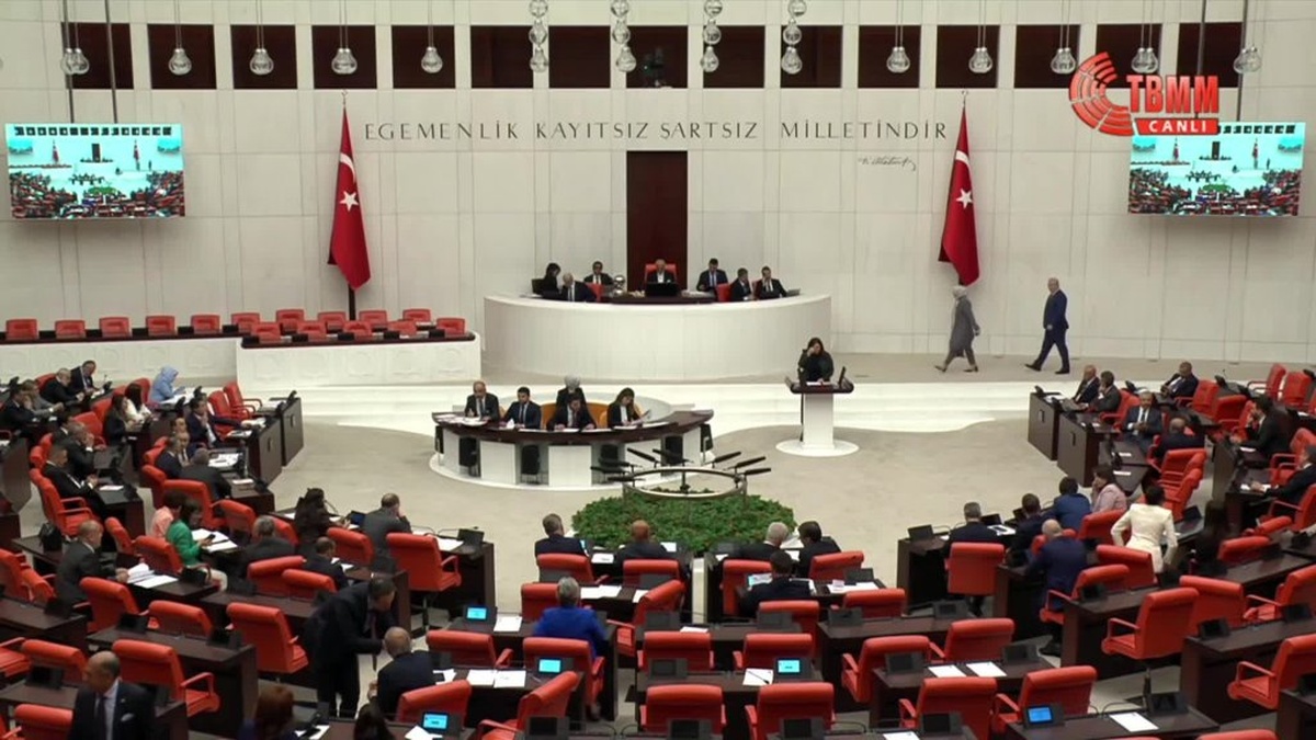 İYİ Parti önergesi reddedildi: İran-İsrail çatışmasının Türkiye'ye etkileri tartışıldı