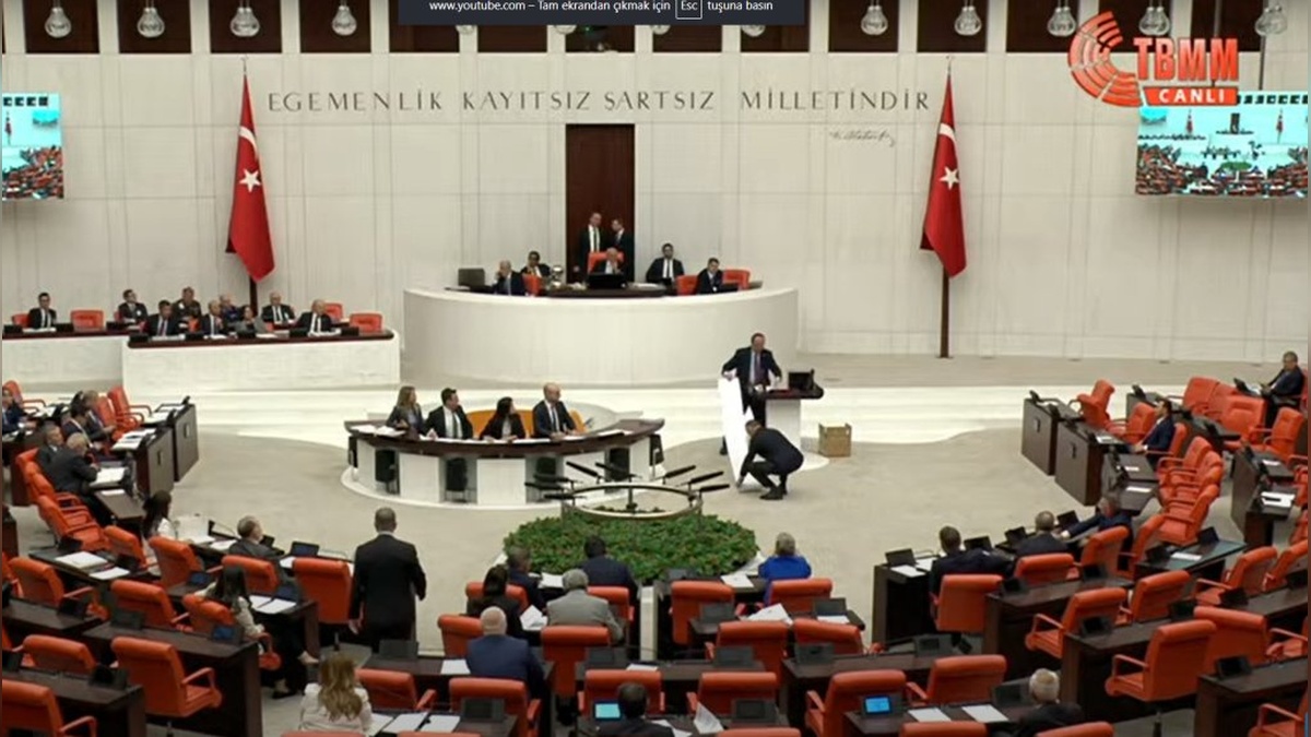 TBMM Genel Kurulu toplandı: Can Atalay'ın tutukluluğu ve devlet bütçesinin kullanımı tartışıldı