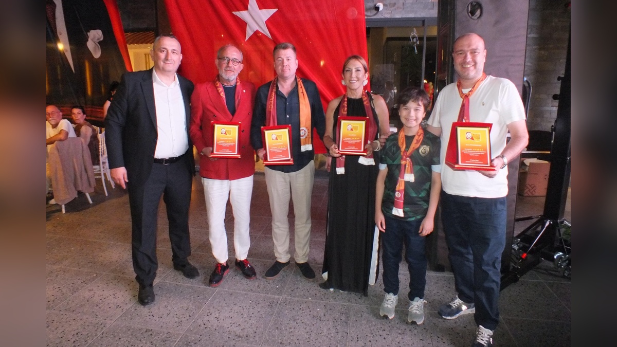 Bandırma'da 25'inci Şampiyonluk Gecesi: Özbek'ten altıncı yıldız müjdesi