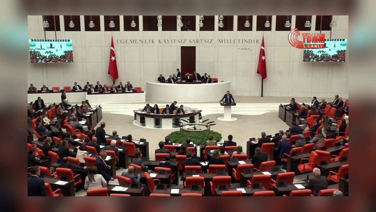 TBMM'de gerilim: Yasin Öztürk'e kınama cezası