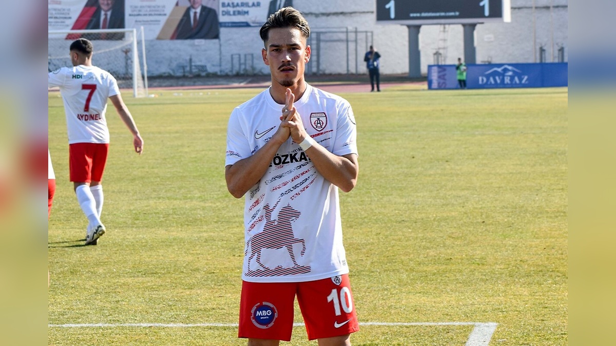 Altınordu'dan Batman Petrolspor'a transfer: Hüseyin Bulut